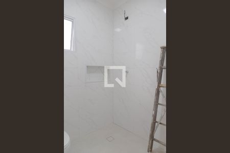 Casa à venda com 85m², 3 quartos e 3 vagasBanheiro