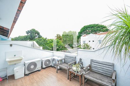 Casa à venda com 162m², 4 quartos e 2 vagasDetalhe da area de serviço