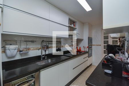 Casa à venda com 162m², 4 quartos e 2 vagasCozinha