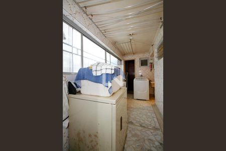 Apartamento à venda com 128m², 3 quartos e 1 vaga Apartamento à venda com 128m², 3 quartos e 1 vagaÁrea de Serviço