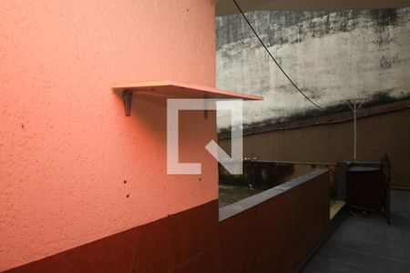 Casa para alugar com 60m², 2 quartos e sem vagaÁrea de Serviço