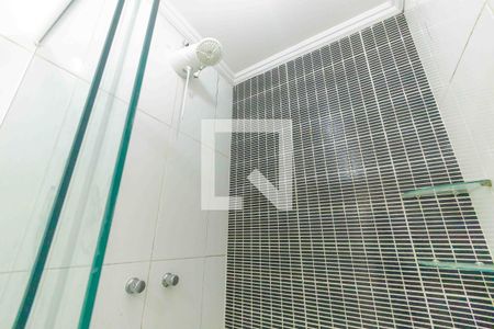 Casa de condomínio para alugar com 210m², 3 quartos e 1 vaga Casa de condomínio para alugar com 210m², 3 quartos e 1 vagaBanheiro da Suíte 1
