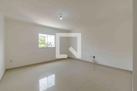 Casa de condomínio para alugar com 210m², 3 quartos e 1 vaga Casa de condomínio para alugar com 210m², 3 quartos e 1 vagaSuíte 2