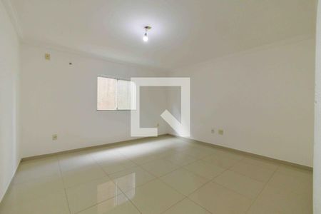 Casa de condomínio para alugar com 210m², 3 quartos e 1 vaga Casa de condomínio para alugar com 210m², 3 quartos e 1 vagaSuíte 3