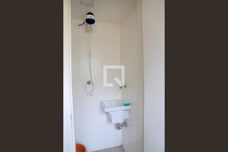 Apartamento à venda com 64m², 2 quartos e 1 vaga Apartamento à venda com 64m², 2 quartos e 1 vagaBanheiro de serviço