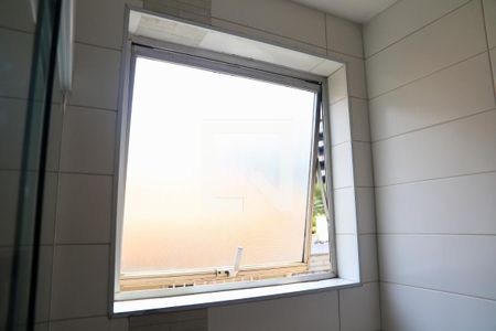 Apartamento à venda com 64m², 2 quartos e 1 vaga Apartamento à venda com 64m², 2 quartos e 1 vagaBanheiro