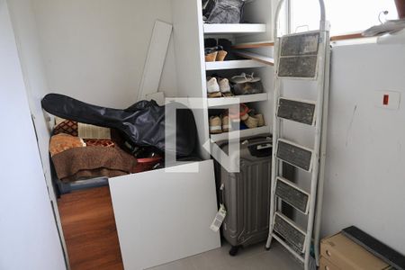 Apartamento à venda com 64m², 2 quartos e 1 vaga Apartamento à venda com 64m², 2 quartos e 1 vagaDespensa