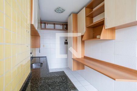 Apartamento para alugar com 64m², 2 quartos e 1 vaga Apartamento para alugar com 64m², 2 quartos e 1 vagaCozinha e área de serviço