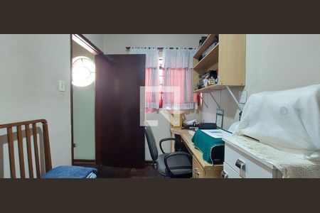 Casa para alugar com 400m², 4 quartos e 4 vagas Casa para alugar com 400m², 4 quartos e 4 vagasEscritório