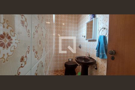 Casa para alugar com 400m², 4 quartos e 4 vagas Casa para alugar com 400m², 4 quartos e 4 vagasLavabo