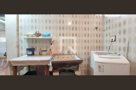 Casa para alugar com 400m², 4 quartos e 4 vagas Casa para alugar com 400m², 4 quartos e 4 vagasÁrea de Serviço