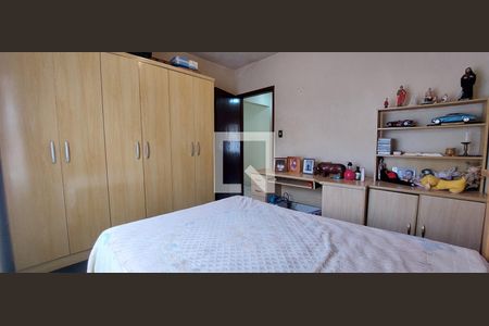 Casa para alugar com 400m², 4 quartos e 4 vagas Casa para alugar com 400m², 4 quartos e 4 vagasQuarto 3