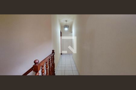 Casa para alugar com 400m², 4 quartos e 4 vagas Casa para alugar com 400m², 4 quartos e 4 vagasCorredor Quartos