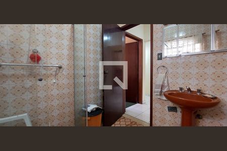 Casa para alugar com 400m², 4 quartos e 4 vagas Casa para alugar com 400m², 4 quartos e 4 vagasBanheiro 2