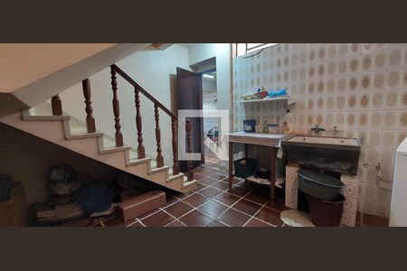 Casa para alugar com 400m², 4 quartos e 4 vagas Casa para alugar com 400m², 4 quartos e 4 vagasÁrea de Serviço