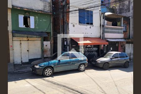 Casa à venda com 90m², 3 quartos e sem vagaFachada