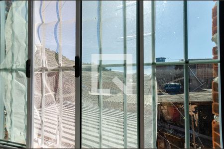 Casa à venda com 90m², 3 quartos e sem vagaCorredor - Janela