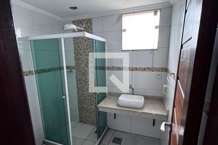 Banheiro de casa para alugar com 1 quarto, 80m² em Jardim Santa Rita, Duque de Caxias