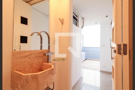 Apartamento para alugar com 140m², 3 quartos e 1 vagaLavabo da Cobertura