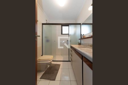 Apartamento à venda com 350m², 4 quartos e 4 vagasBanheiro da Suíte 4