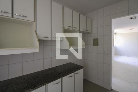 Apartamento à venda com 65m², 2 quartos e 2 vagasCozinha