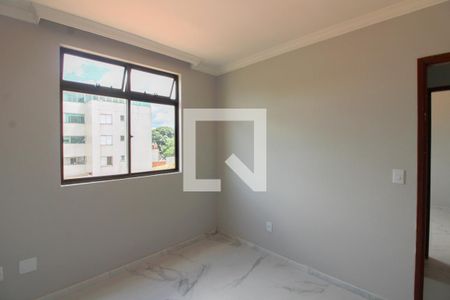 Apartamento à venda com 65m², 2 quartos e 2 vagasQuarto 2