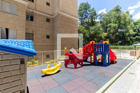 Apartamento para alugar com 49m², 2 quartos e 1 vaga Apartamento para alugar com 49m², 2 quartos e 1 vagaÁrea comum - Playground