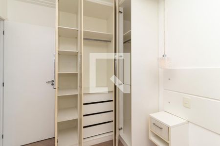 Apartamento para alugar com 49m², 2 quartos e 1 vaga Apartamento para alugar com 49m², 2 quartos e 1 vagaQuarto 1 - Armários