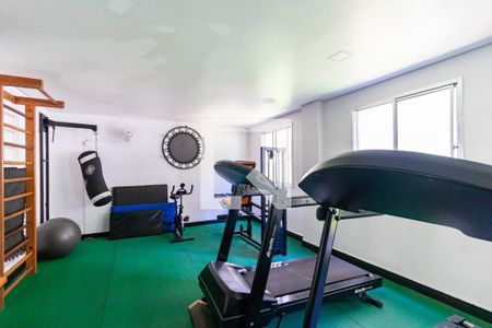 Apartamento para alugar com 49m², 2 quartos e 1 vaga Apartamento para alugar com 49m², 2 quartos e 1 vagaÁrea comum - Academia