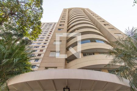 Apartamento para alugar com 28m², 1 quarto e 1 vagaFachada do Prédio