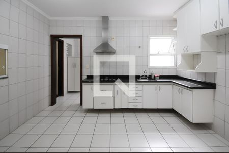 Apartamento à venda com 133m², 3 quartos e 2 vagasCozinha - Armários