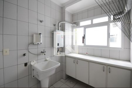 Apartamento à venda com 133m², 3 quartos e 2 vagasÁrea de Serviço