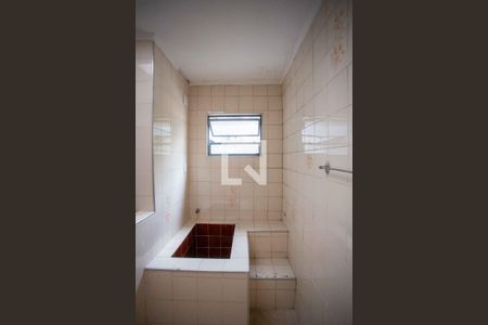 Casa à venda com 288m², 4 quartos e 2 vagasBanheiro 1