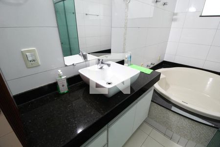 Casa para alugar com 360m², 3 quartos e 3 vagasBanheiro do Quarto 3