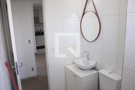 Banheiro de apartamento para alugar com 2 quartos, 52m² em Vila Bremen, Guarulhos