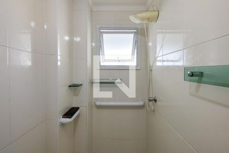Apartamento para alugar com 69m², 2 quartos e 1 vaga Apartamento para alugar com 69m², 2 quartos e 1 vagaBanheiro da Suíte