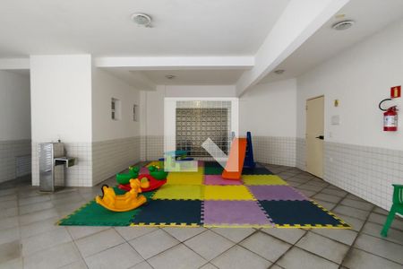 Apartamento para alugar com 69m², 2 quartos e 1 vaga Apartamento para alugar com 69m², 2 quartos e 1 vagaÁrea comum - Playground