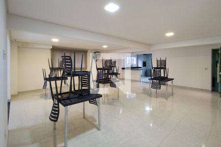 Apartamento para alugar com 69m², 2 quartos e 1 vaga Apartamento para alugar com 69m², 2 quartos e 1 vagaÁrea comum - Salão de festas