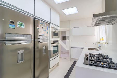 Apartamento à venda com 234m², 3 quartos e 4 vagasCozinha