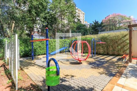 Apartamento à venda com 234m², 3 quartos e 4 vagasÁrea comum - Playground