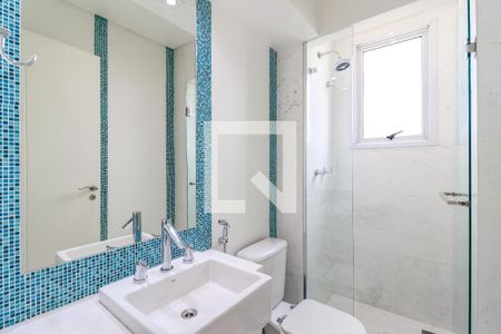 Apartamento à venda com 234m², 3 quartos e 4 vagasBanheiro da Suíte 2