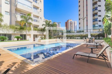 Apartamento à venda com 234m², 3 quartos e 4 vagasÁrea comum - Piscina