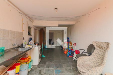 Casa de condomínio à venda com 125m², 3 quartos e 2 vagasLavanderia