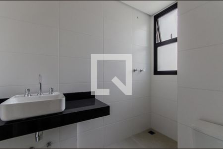 Casa de condomínio à venda com 170m², 2 quartos e 2 vagasBanheiro Social