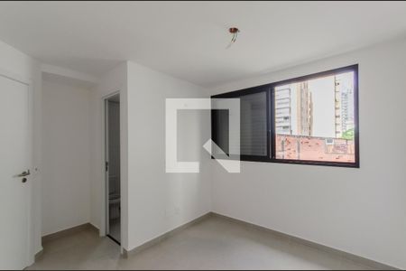 Casa de condomínio à venda com 170m², 2 quartos e 2 vagasSuíte