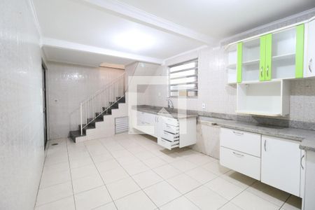 Casa para alugar com 350m², 3 quartos e 2 vagasCozinha