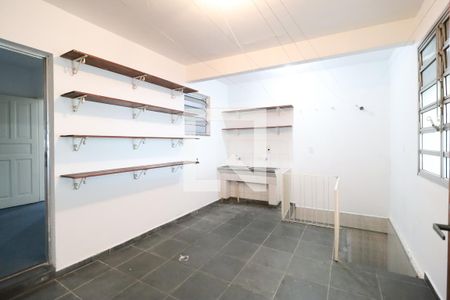 Casa para alugar com 350m², 3 quartos e 2 vagasÁrea de serviço