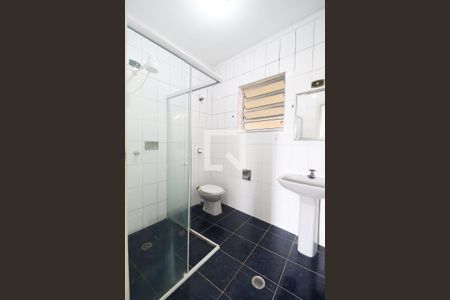 Casa para alugar com 350m², 3 quartos e 2 vagasBanheiro 1