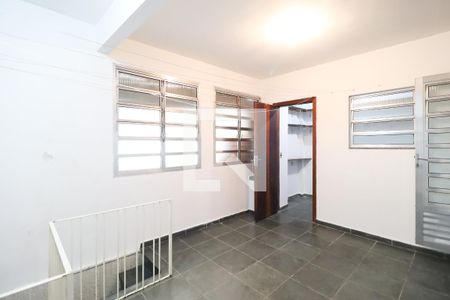 Casa para alugar com 350m², 3 quartos e 2 vagasÁrea de serviço