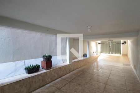 Casa à venda com 200m², 2 quartos e 3 vagasGaragem